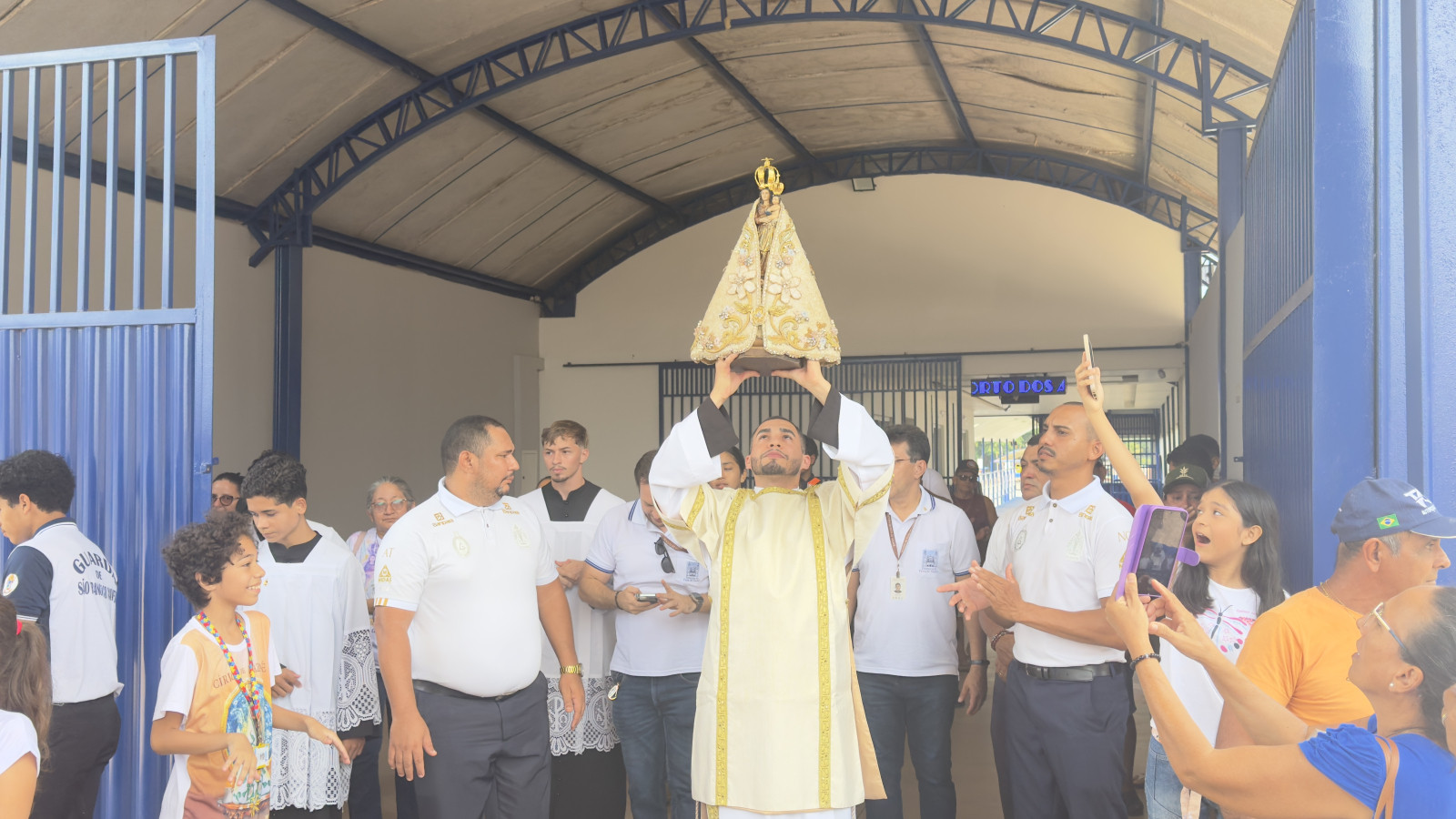 Imagem Peregrina de Nossa Senhora de Nazaré visita Barcarena neste domingo (20)